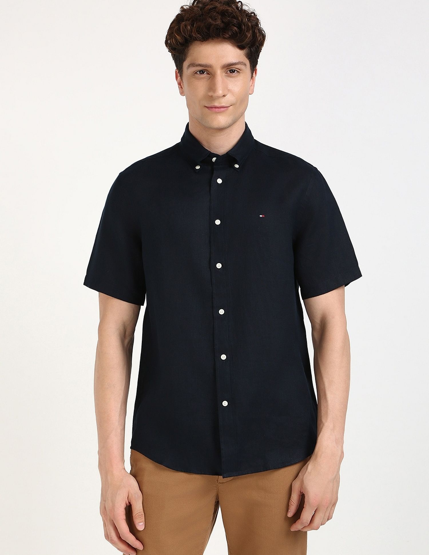 Tommy Hilfiger Solid Regular-Fit Linen Shirt