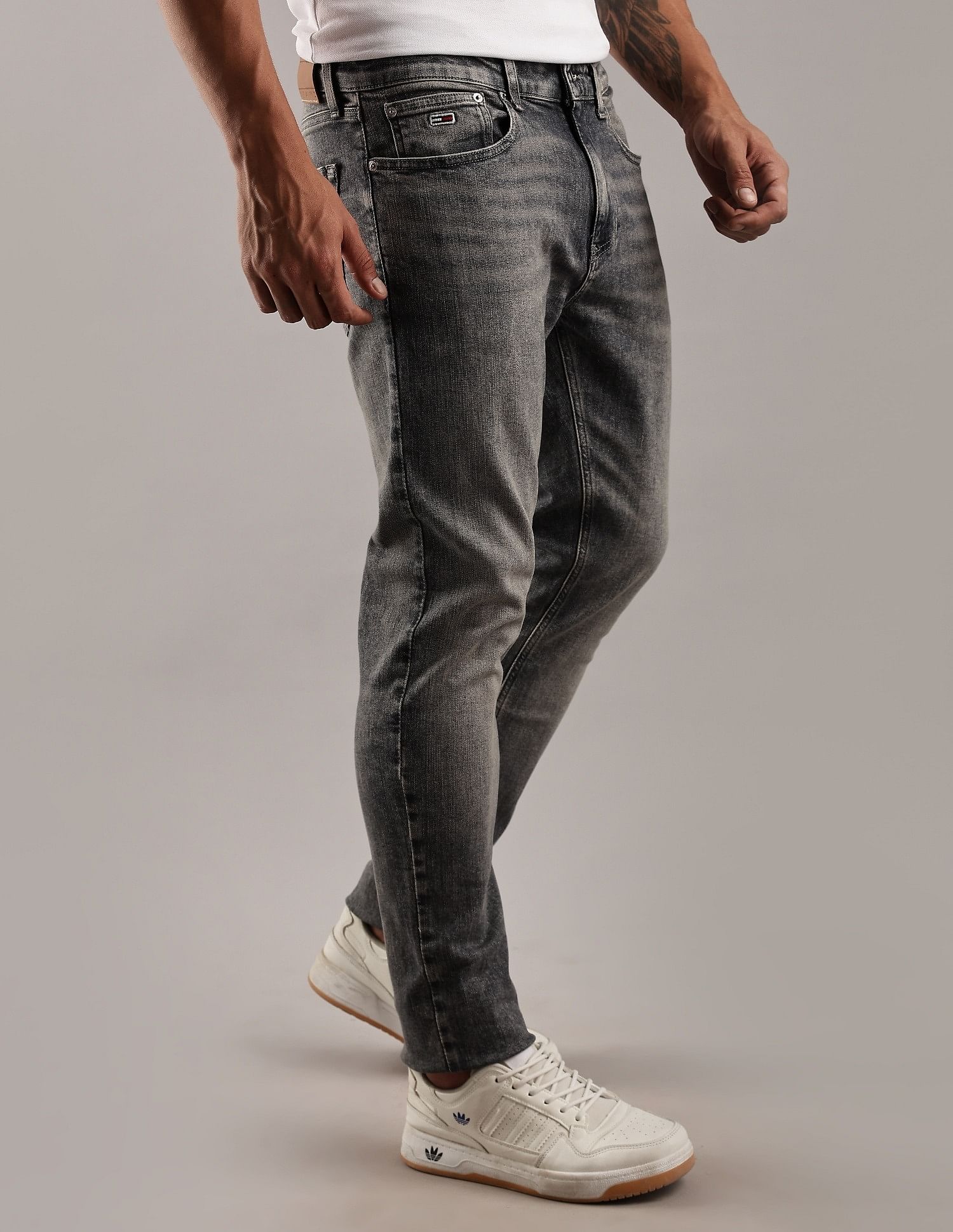 Tommy Hilfiger Mid-Wash Slim-Fit Mid Rise Jeans