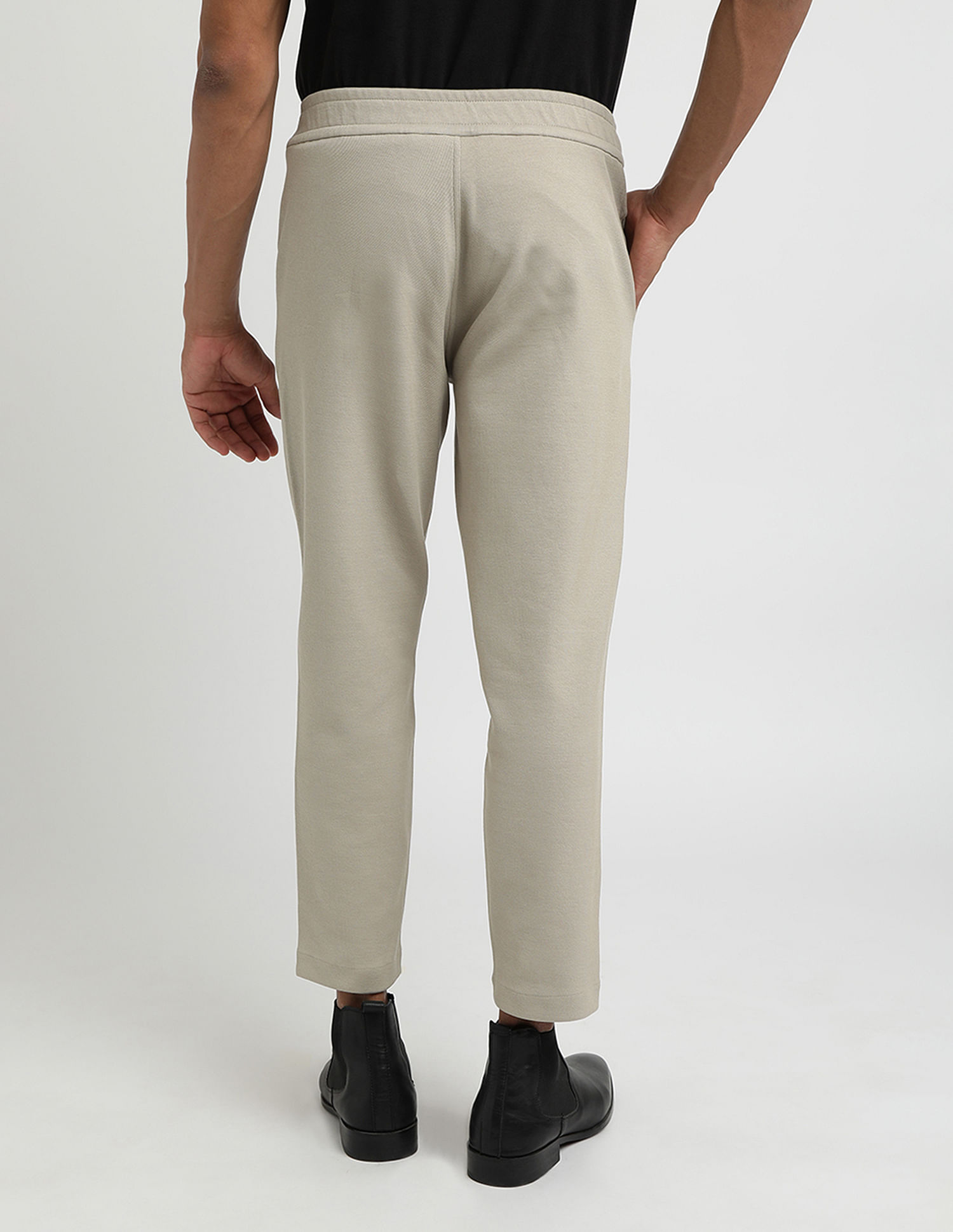 Calvin Klein Jeans Comfort Fit Solid Track Pant