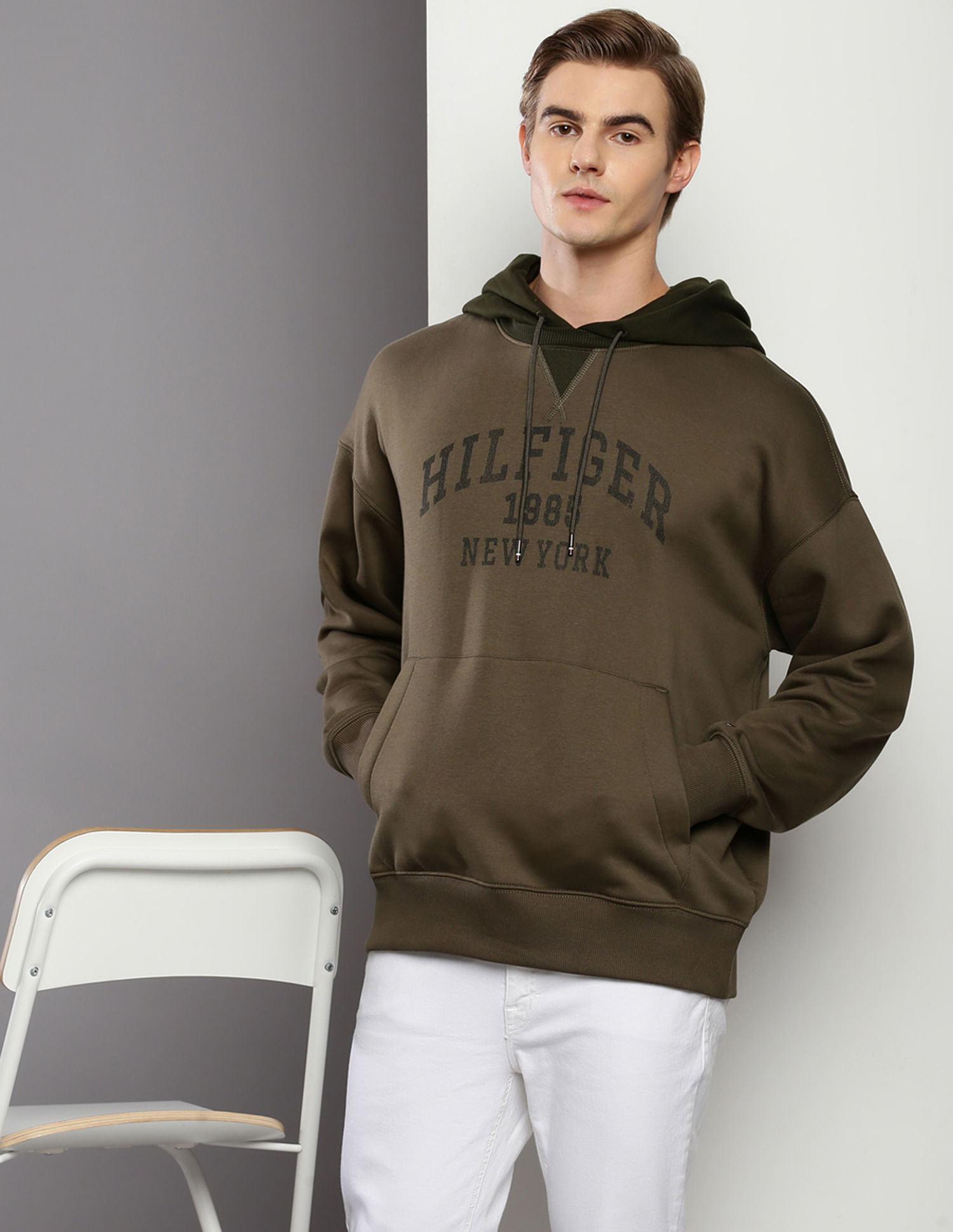 Tommy deals hilfiger popover