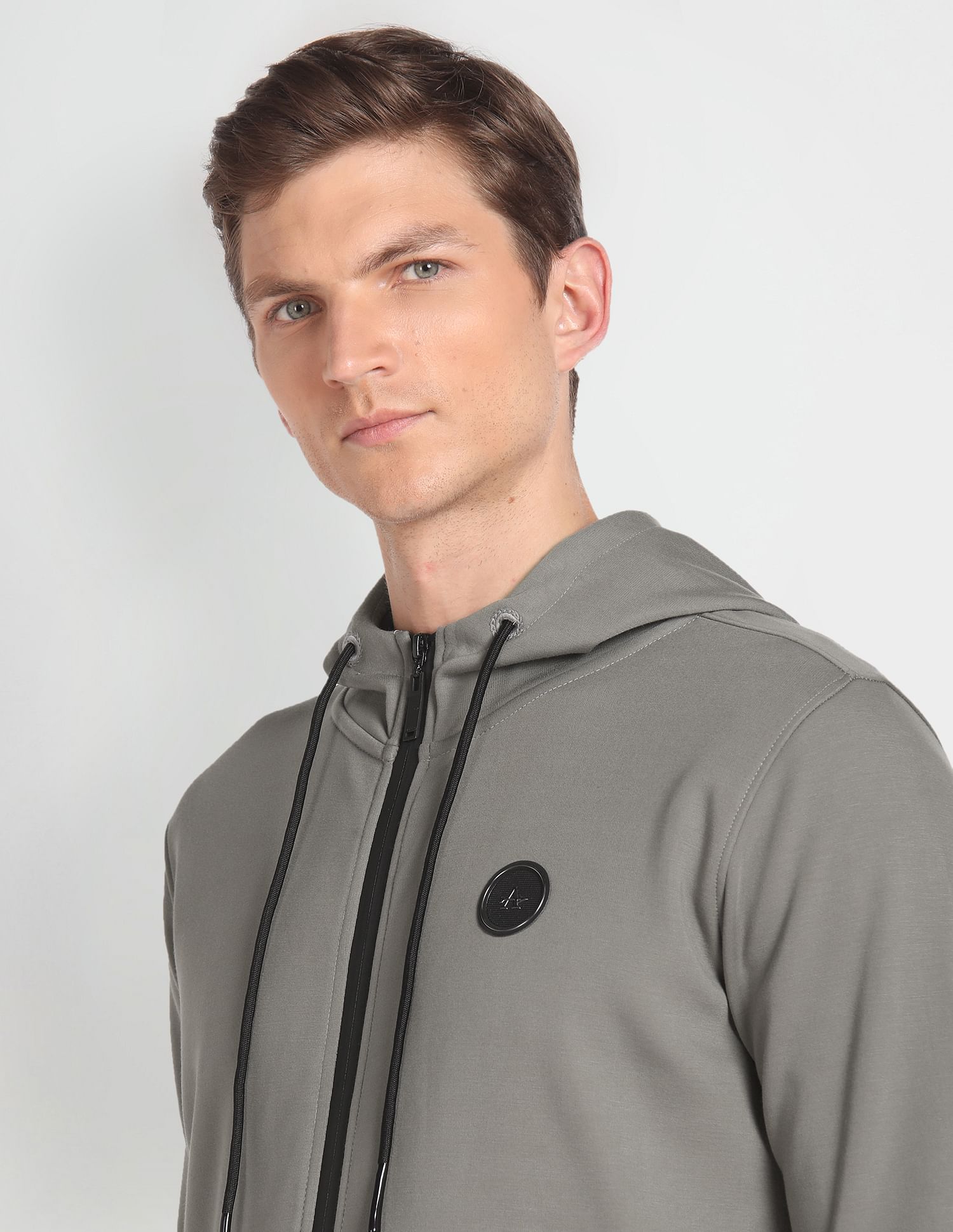 Buy Arrow Newyork Solid Zip Up Sweatshirt - NNNOW.com