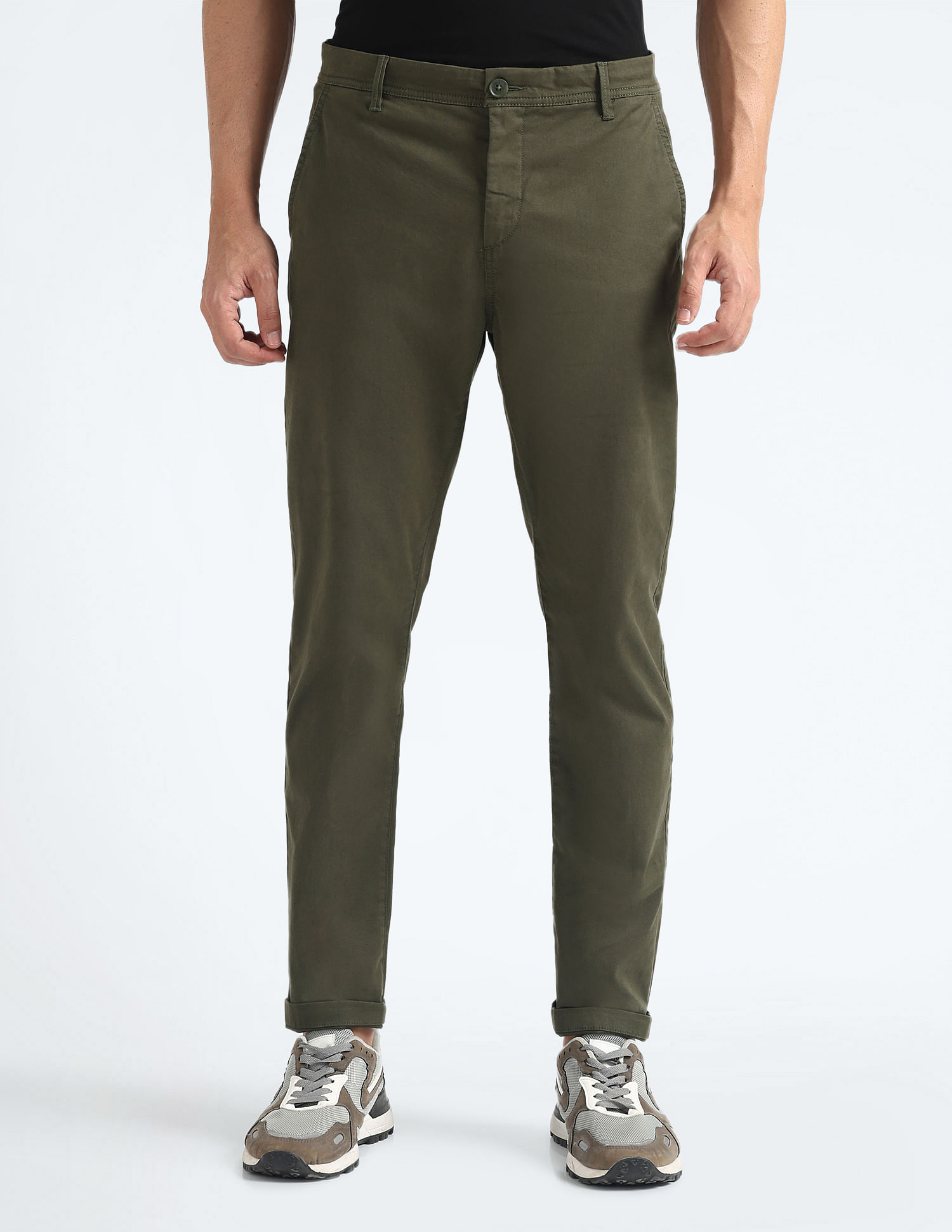 Flying Machine Slash Slim Tapered Fit Solid Chinos
