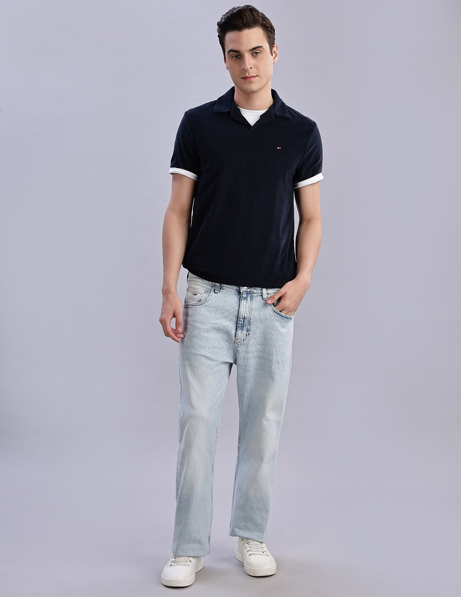 Tommy Hilfiger Solid Regular-Fit Cotton T-Shirt
