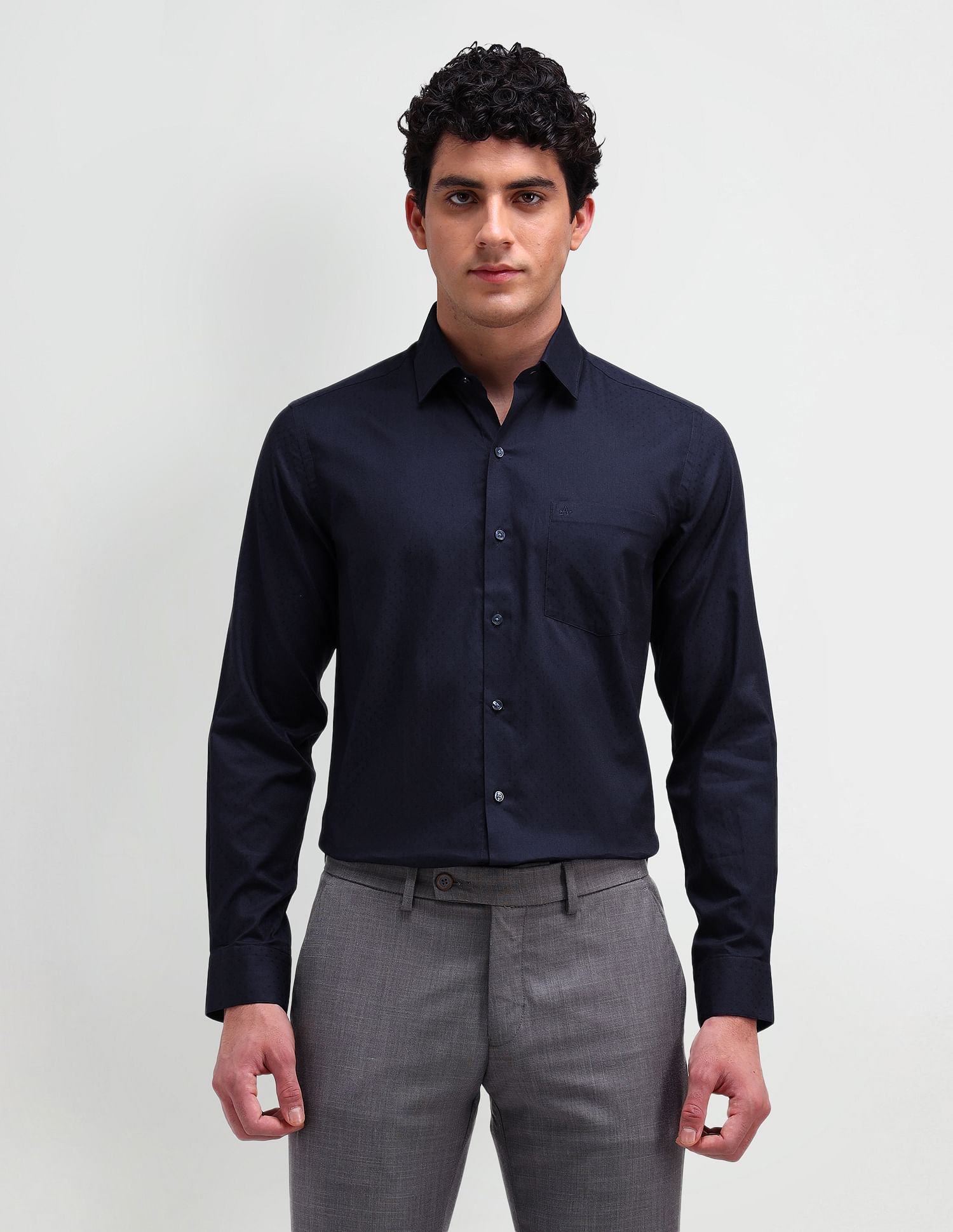 Arrow Manhattan Slim Fit Textured Shirt