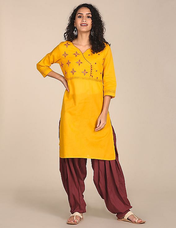 Womens Rayon Round Neck Printed Regular Fit Tunic Tops With Traditional  Dhoti Pant Patiala Salwar Bottom Wear Black
