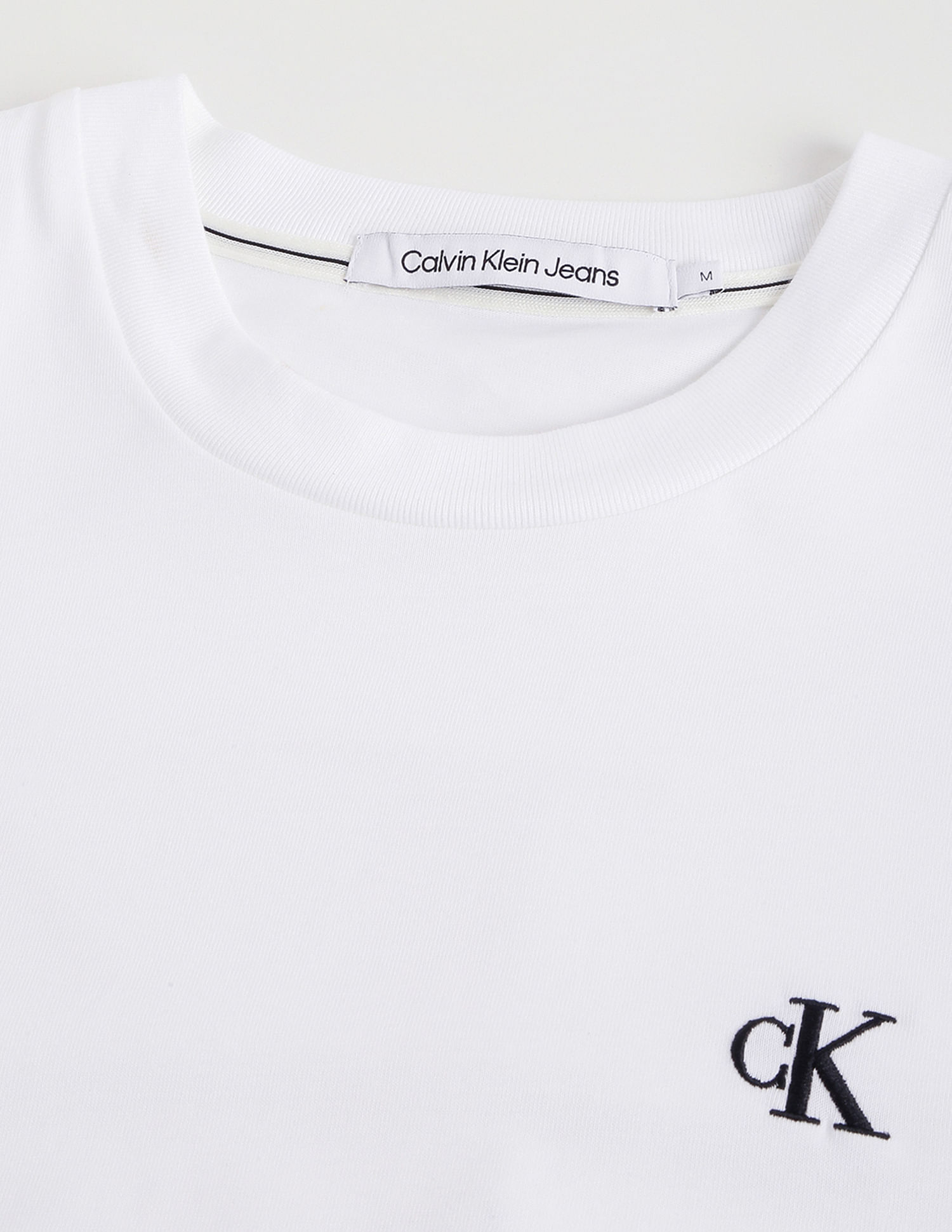Calvin Klein Unisex Emboss Logo Relaxed T-Shirt