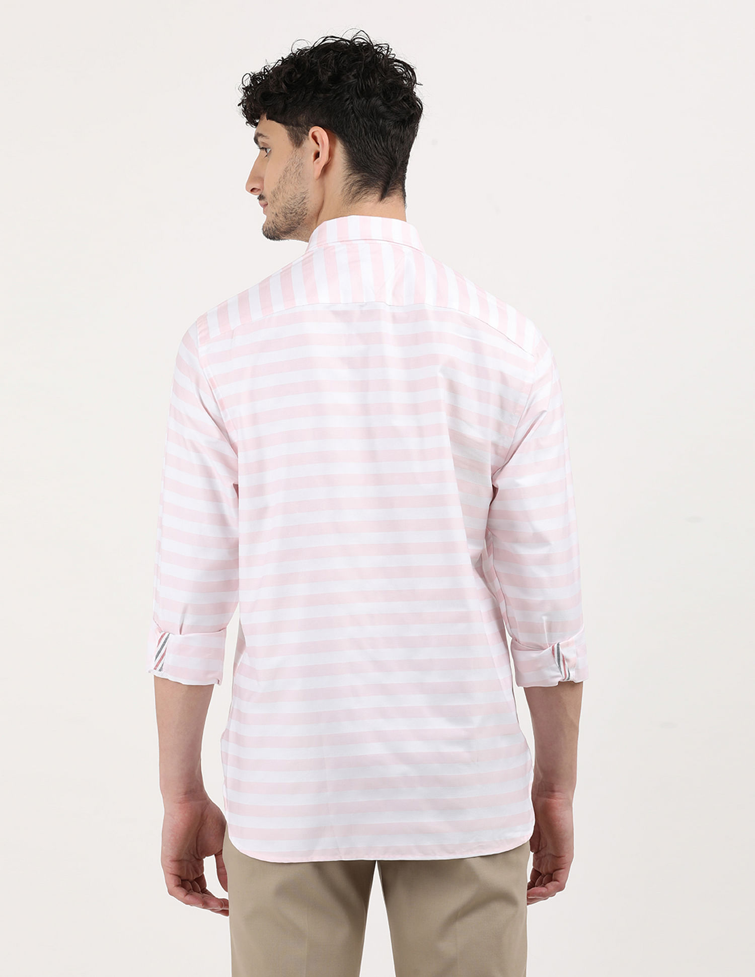 Tommy Hilfiger Textured Horizontal Regular Fit Striped Shirt