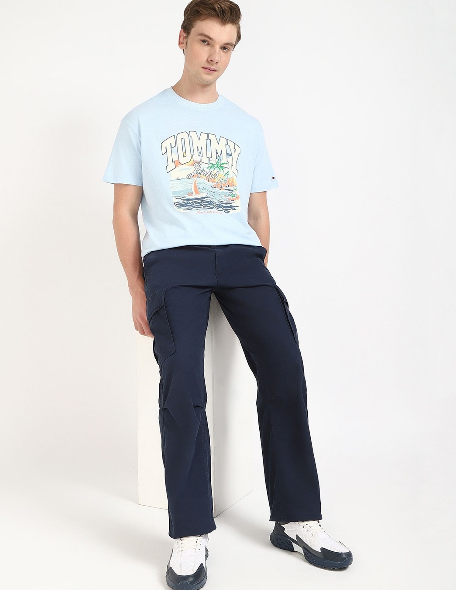 Tommy Hilfiger Graphic Relaxed-Fit Cotton T-Shirt