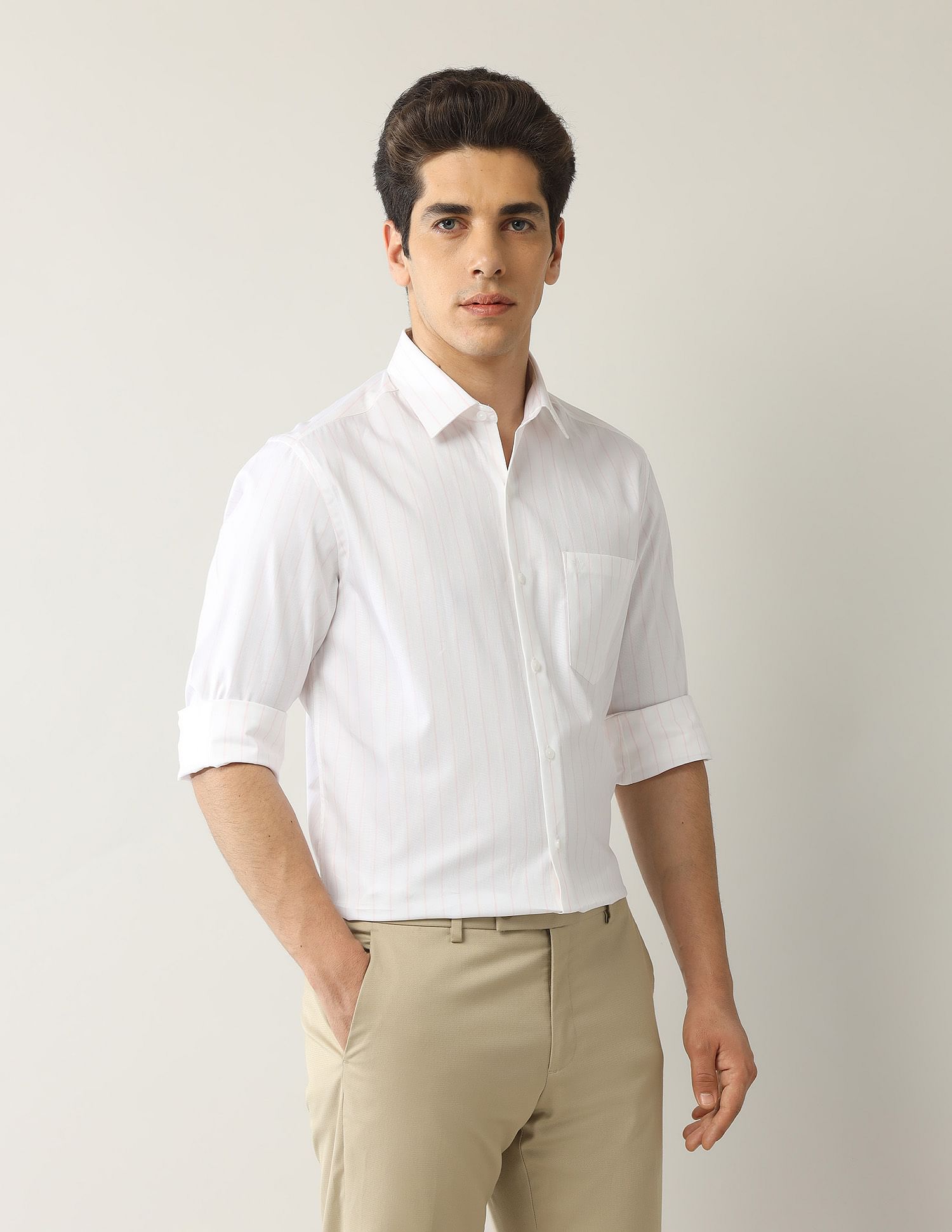 Arrow Vertical Striped Manhattan Slim Fit Shirt