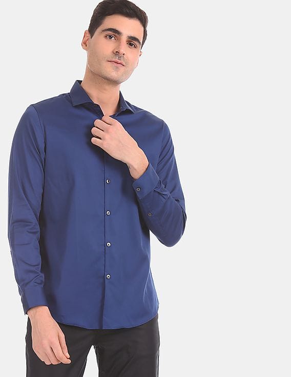 Buy Calvin Klein Men Blue Slim Fit Sateen Stretch Partywear Shirt