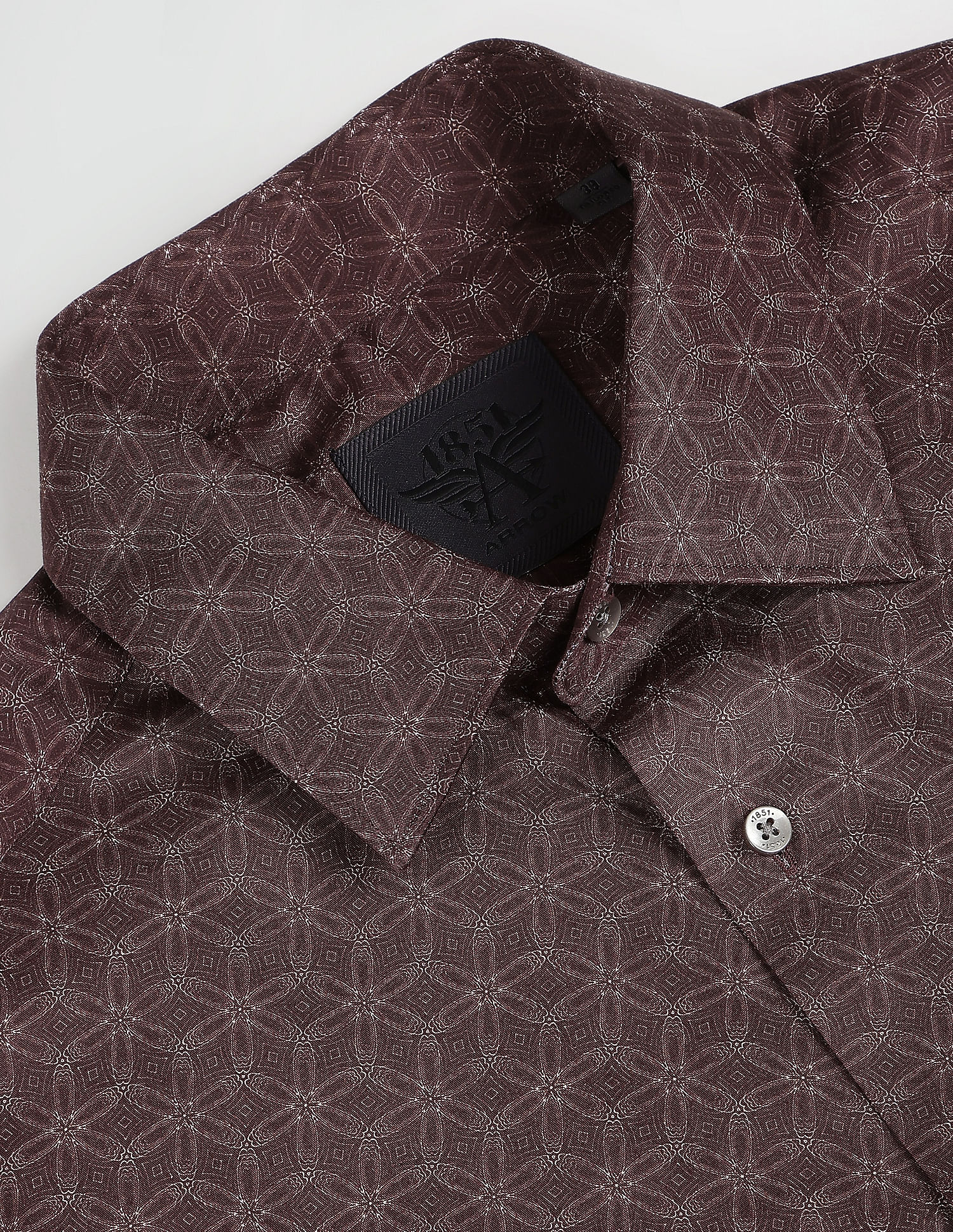 Arrow Motif Print Cotton Shirt