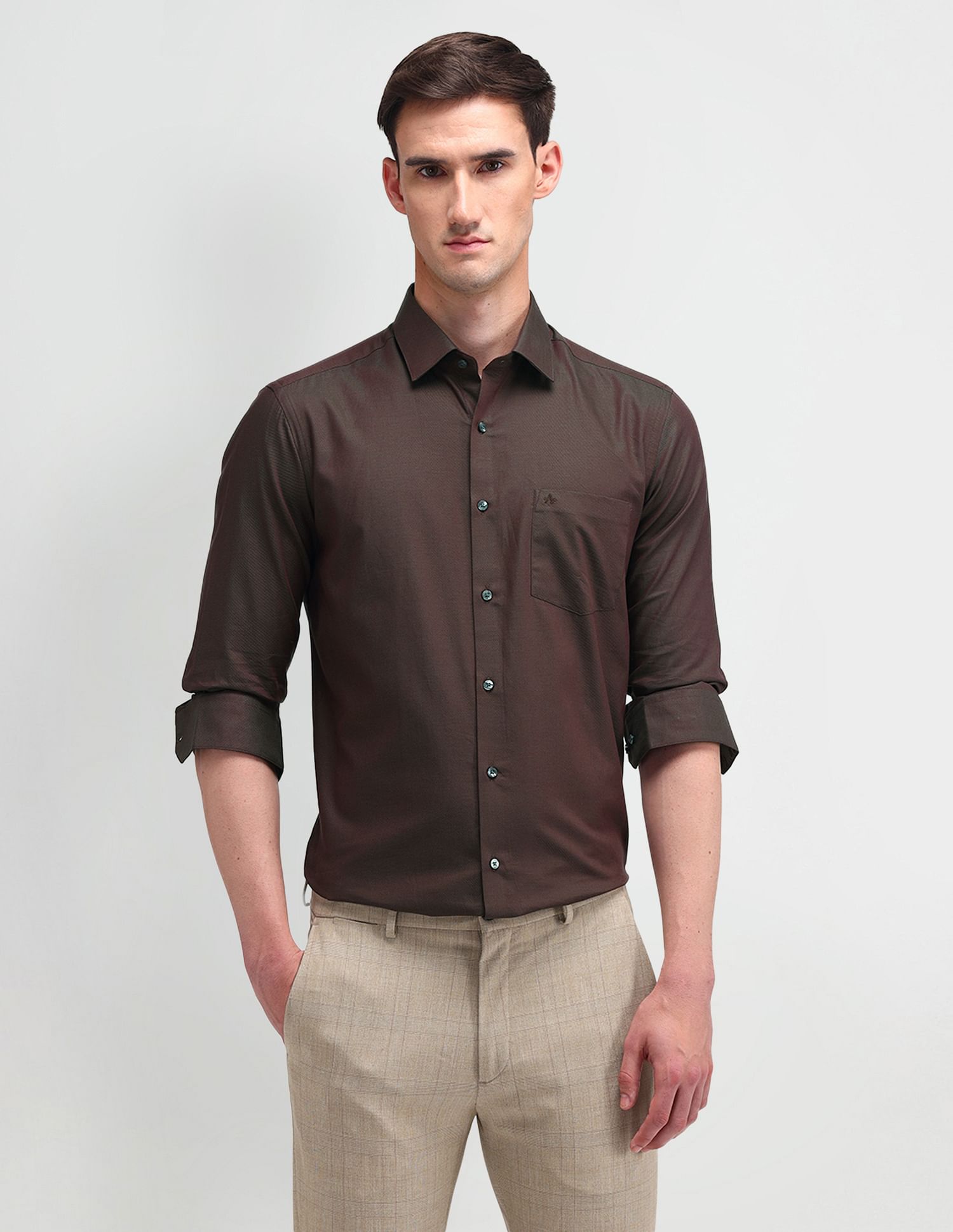 Arrow Manhattan Slim Fit Textured Shirt