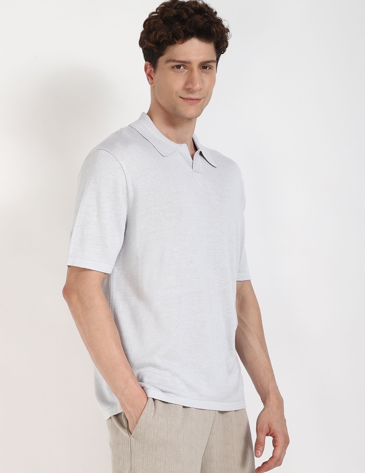 Calvin Klein Jeans Solid Regular-Fit Linen Polo T-Shirt