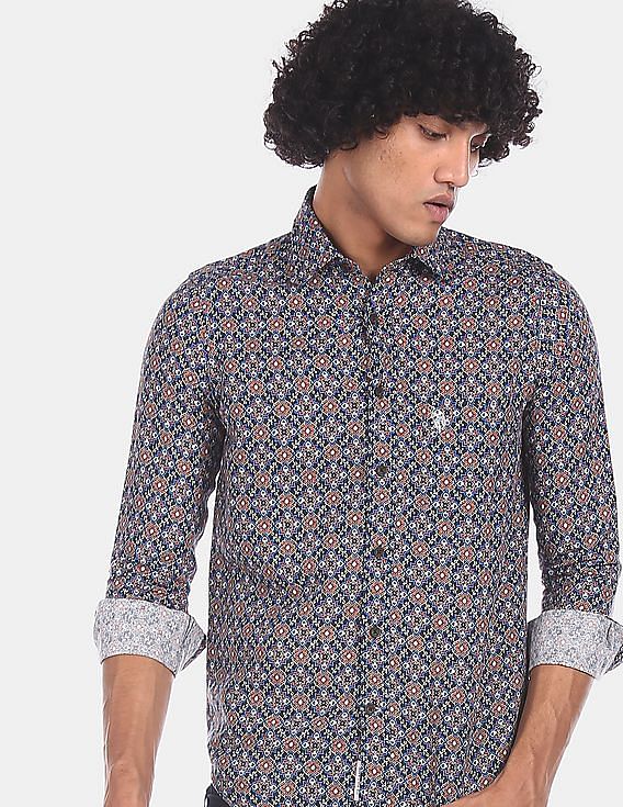 U.S. Polo Assn. Spread Collar Printed Casual Shirt