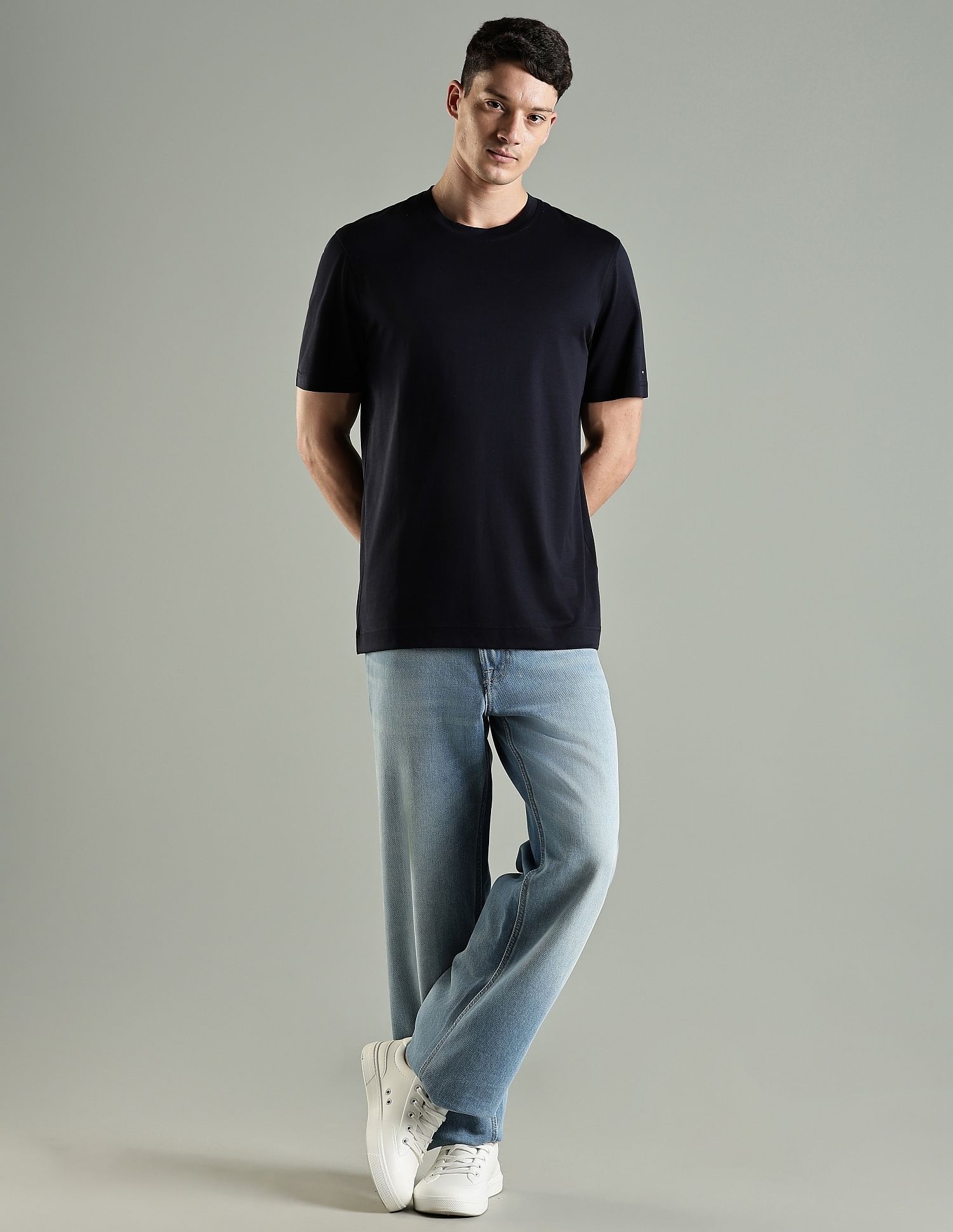Tommy Hilfiger Solid Regular Fit Cotton T-Shirt
