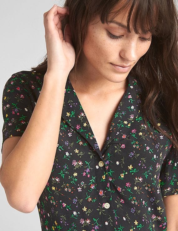 Buy GAP Women Black Fit and Flare Button Front Floral Print Dress -  NNNOW.com