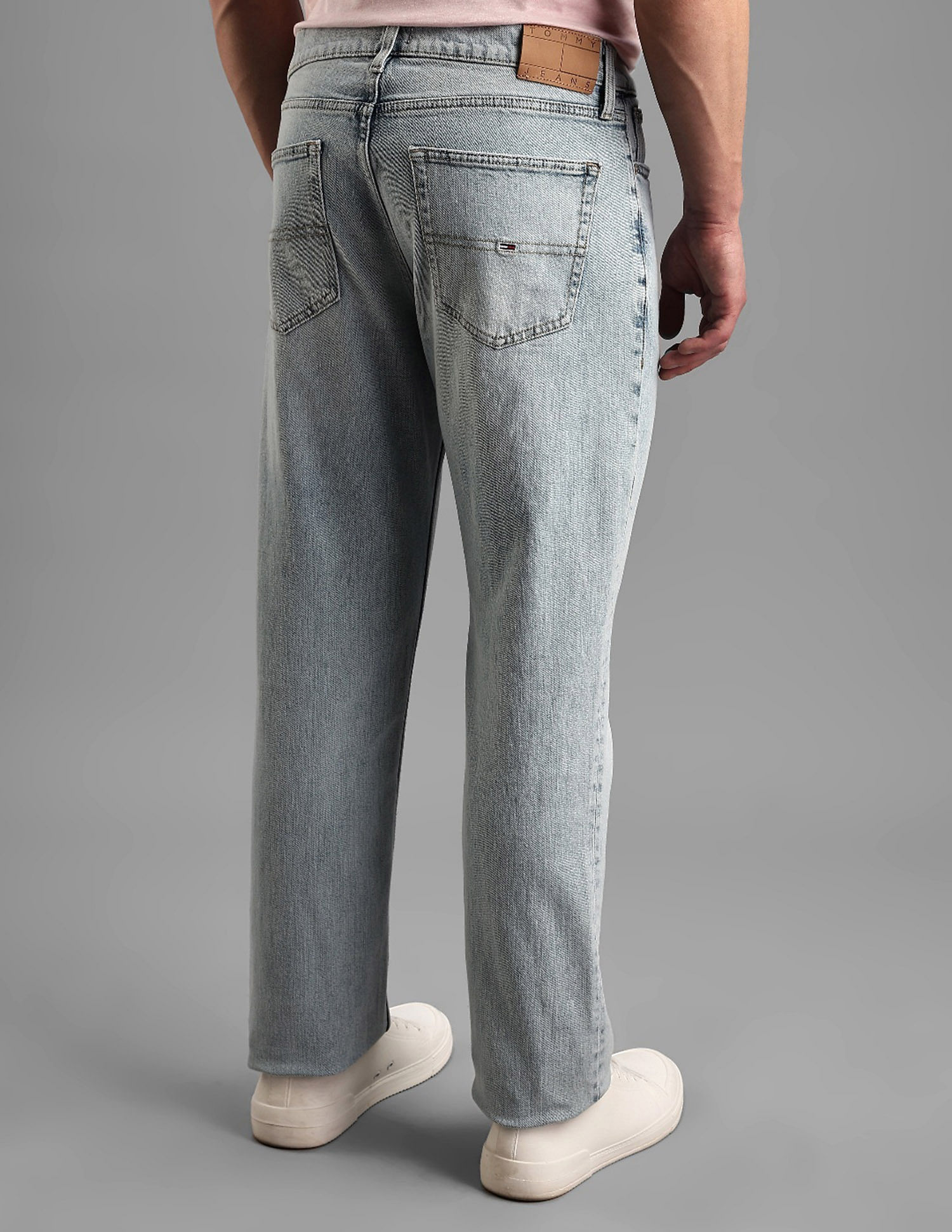 Tommy Hilfiger Medium Washed Bootcut Fit Mid Rise Jeans
