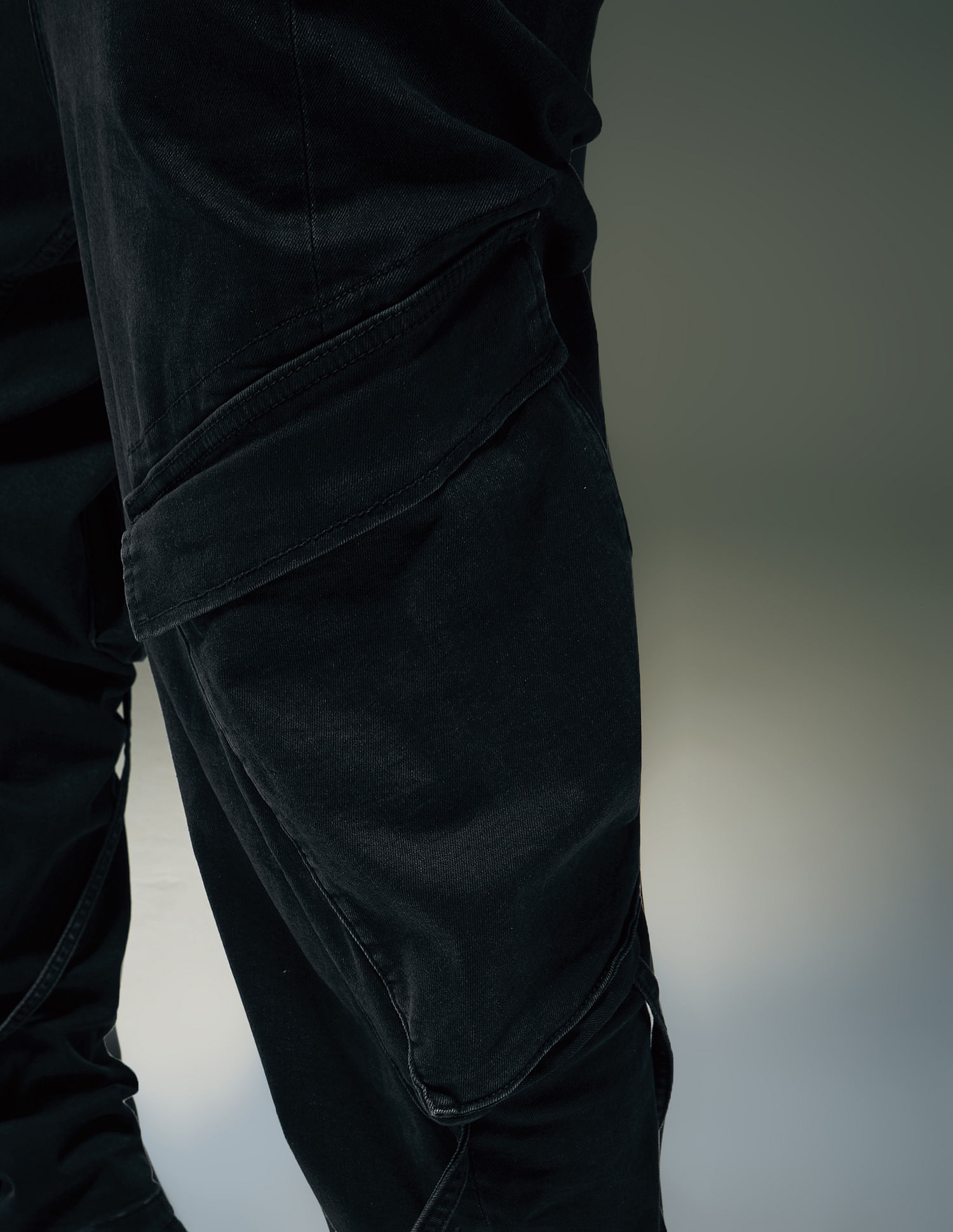 Flying Machine Cobain Loose Fit Black Jeans