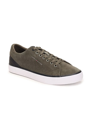 Tommy Hilfiger Men Solid Suede Sneakers