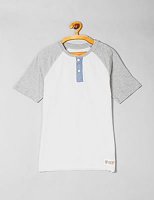 gap boys tshirt