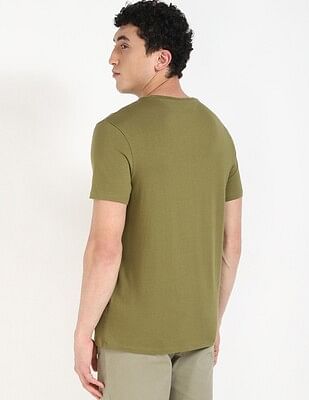 Tシャツ・カットソー FEDELI Men Tops 8UED8014 710 GREEN Fedeli: Green T-Shirts now up to −72% | Stylight
