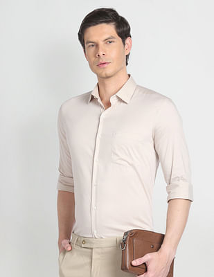 Arrow Sateen Slim Fit Formal Shirt