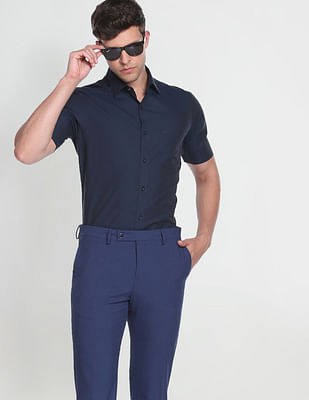 Arrow Regular Fit Solid Short Sleeve Formal Shirt