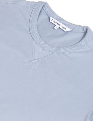 【送関込】  Jeans Monogram スウェットシャツ Buy Calvin Klein Jeans Men Light Blue Monogram Badge Cotton