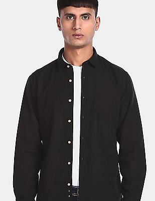 Flying Machine Spread Collar Solid Casual Shirt