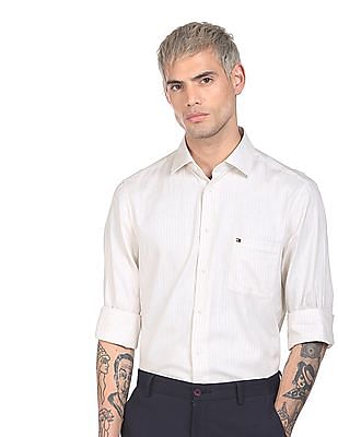 Tommy Hilfiger Men Off White Regular Fit Herringbone Stripe Smart Casual Shirt