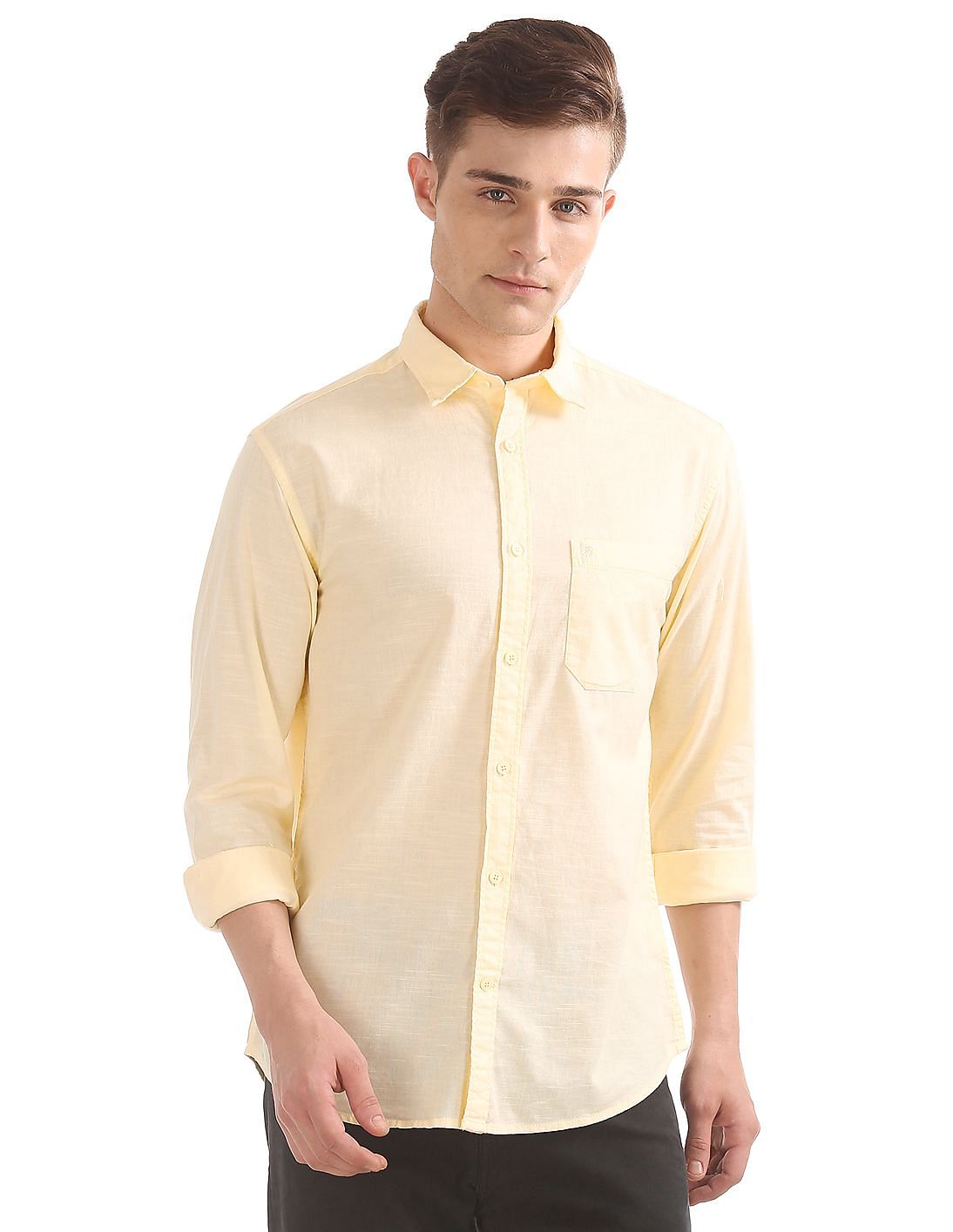 Buy Izod Men Slim Fit Solid Shirt - NNNOW.com