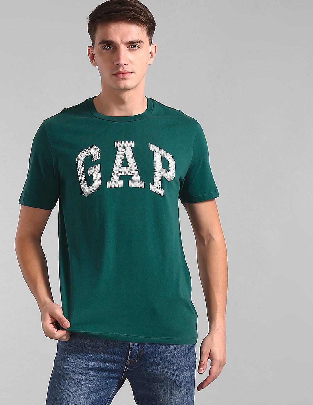Buy GAP Men Men Green HD Logo T-Shirt - NNNOW.com