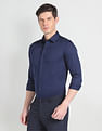 Arrow Newyork Manhattan Slim Self Design Shirt