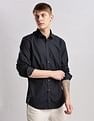 Calvin Klein Jeans Solid Regular Fit Dobby Woven Shirt