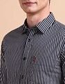 U.S. Polo Assn. Vertical Striped Tailored Fit Shirt
